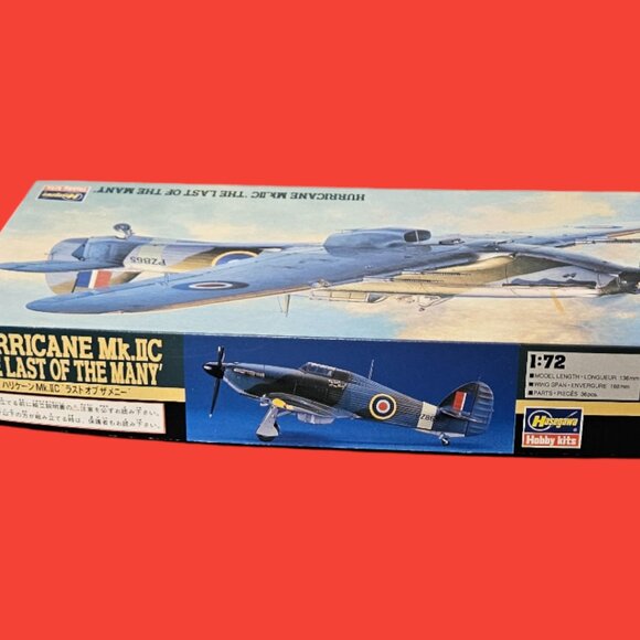 Hawker Hurricane MK LLC Model Plane by Hasegawa -- ITEM #3356 - Picture 5 of 5